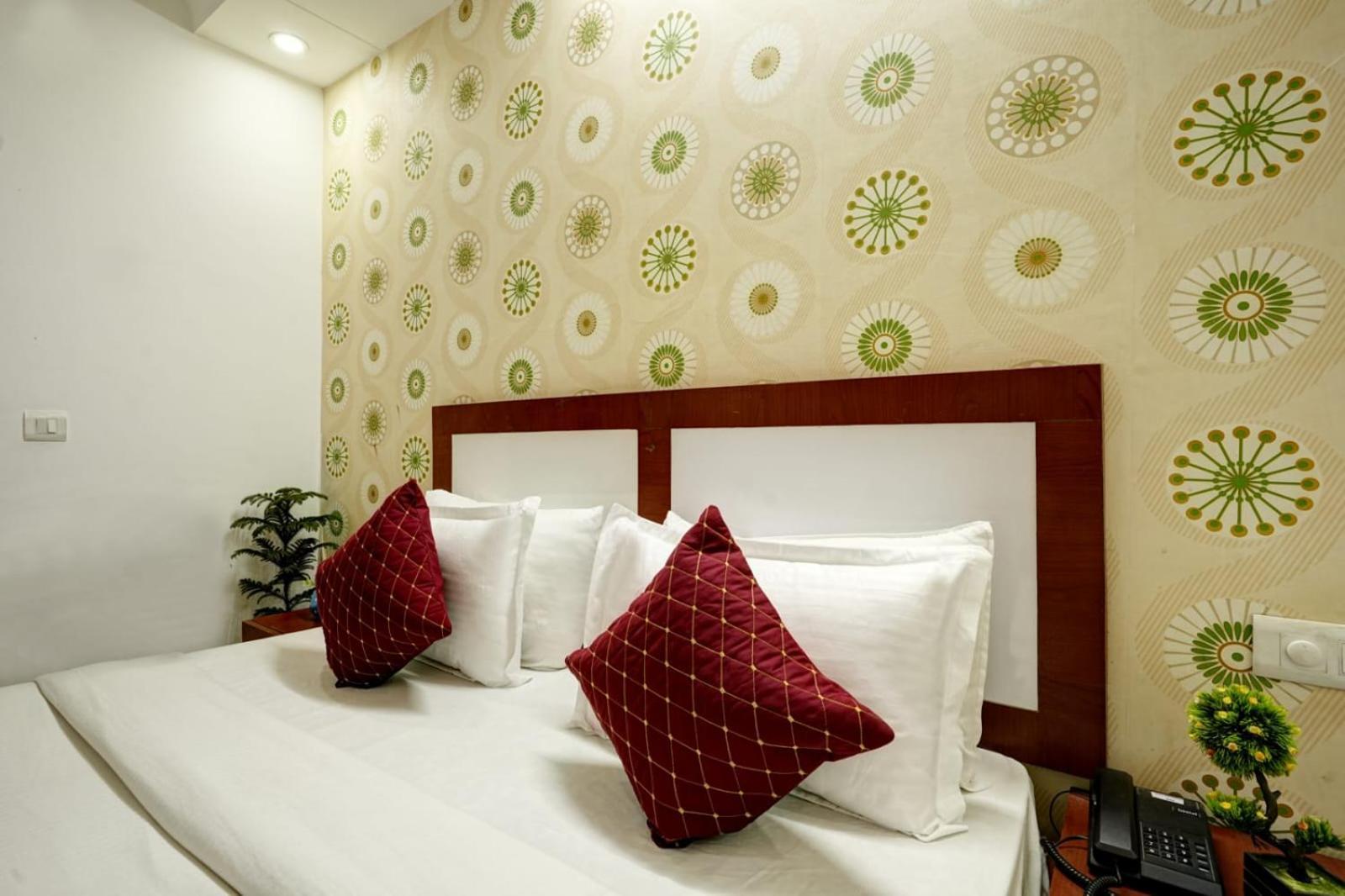 Airport Vijay Palace Near Aerocity Delhi Airport New Delhi